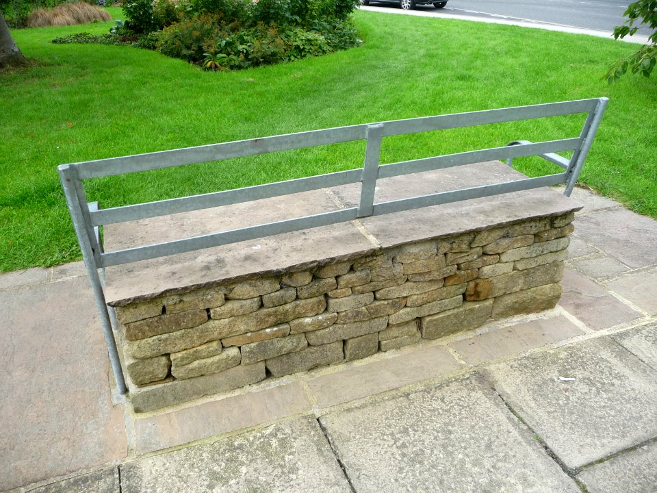 Bench in Skipton 02