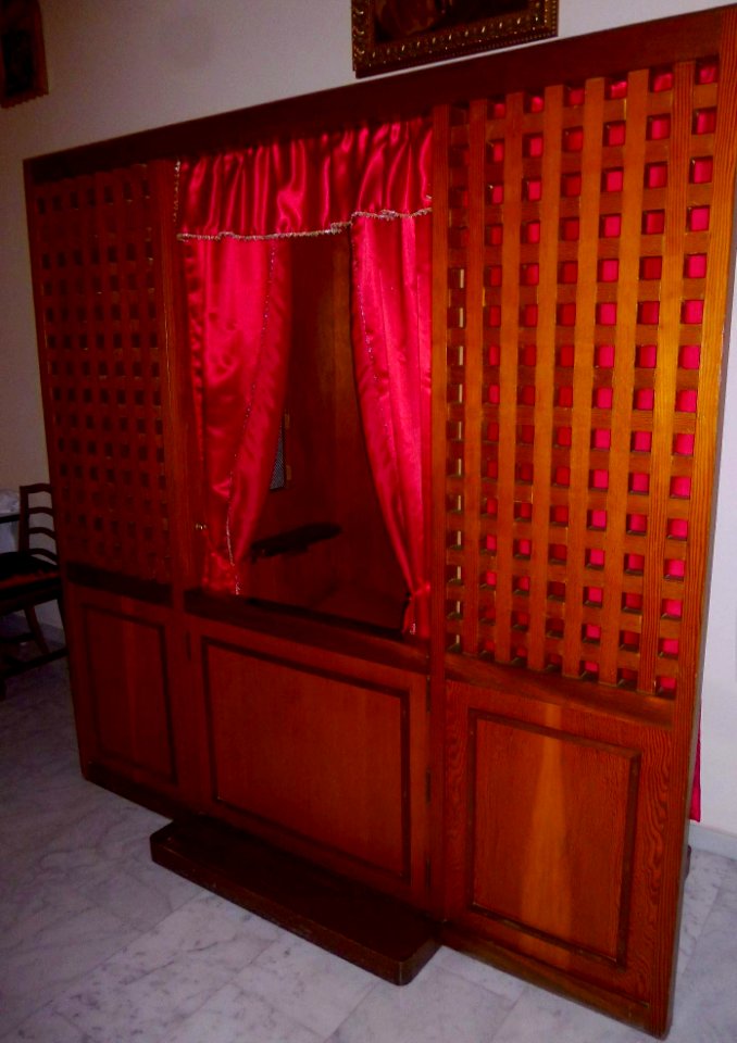 Benidorm - Parroquia de San Francisco de Asís, interior 14