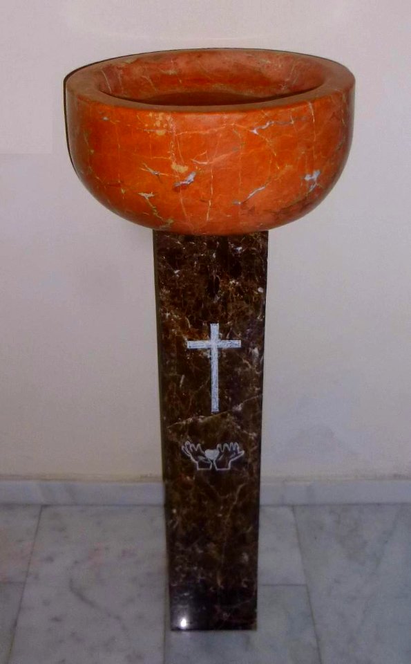 Benidorm - Parroquia de San Francisco de Asís, interior 12