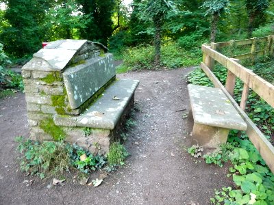 Benches in Hay-on-Wye 01
