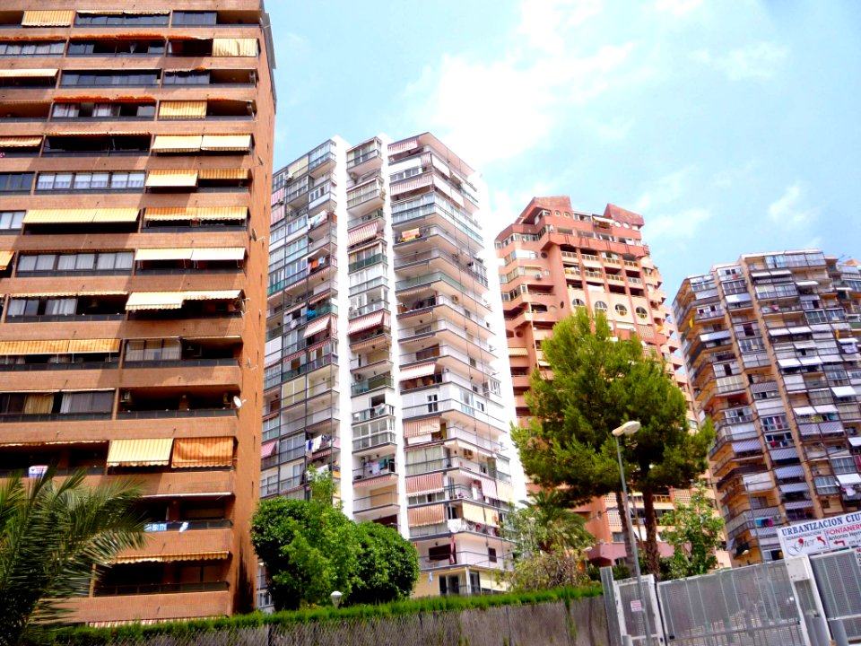 Benidorm - Urbanización Ciudad Antena 1