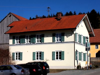 Bergstraße 18 (Mundraching)