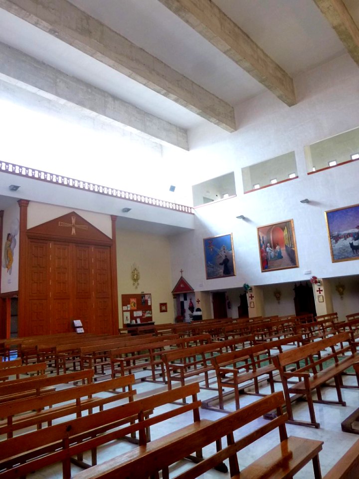 Benidorm - Parroquia de San Francisco de Asís, interior 11