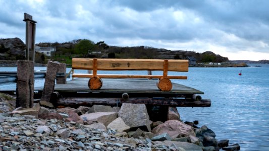 Bench in Slävik harbor 2
