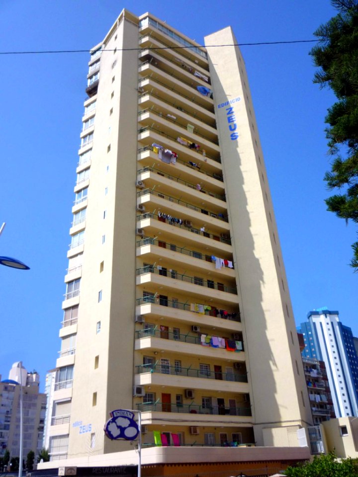 Benidorm - Edificio Zeus 2