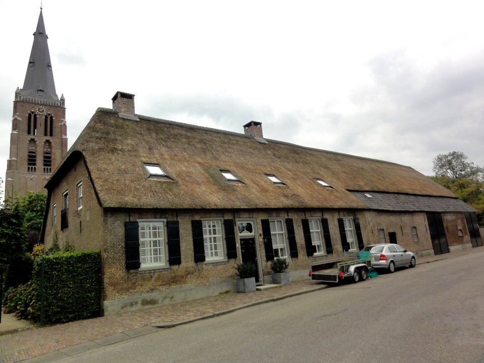 Berghem Rijksmonument 9333 boerderij Pastoor van Teteringstraat 2