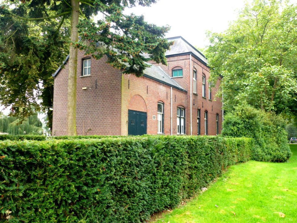 Berghem (Oss, NL) Pastorie Julianastraat 37 (04)