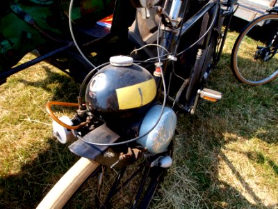 Berini M13 auxiliary engine on Phoenix bicycle pic1