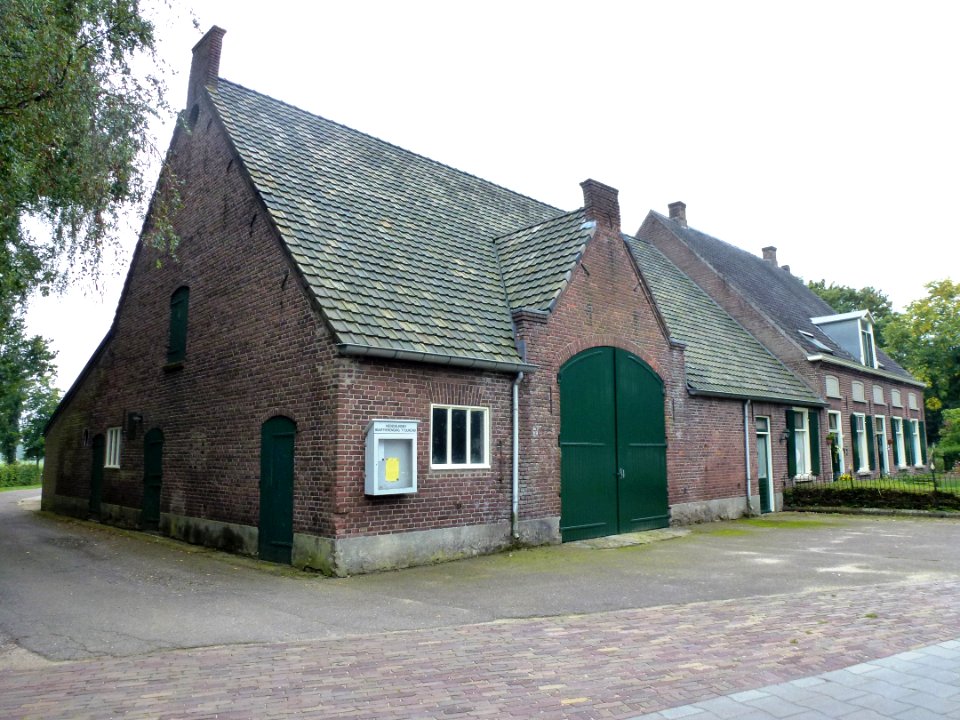 Berghem (Oss, NL) Burg.v.Erpstraat 70 voor