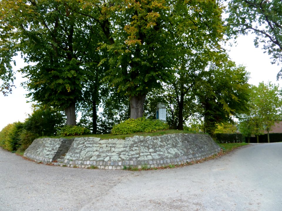 Berg-Kapel Schansweg-Rijksweg (1)
