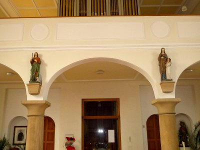 Berghausen Kirche 03