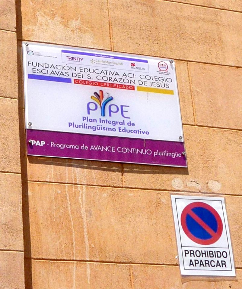 Benirredrá - Convent de les Esclaves del Sagrat Cor 09