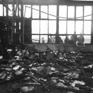 Bennebroekschool in brand in de A. Schelfhoutstraat te Amsterdam, Bestanddeelnr 914-9106