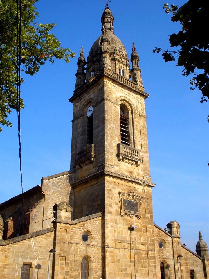 Berango - Iglesia de Santo Domingo de Guzman 03