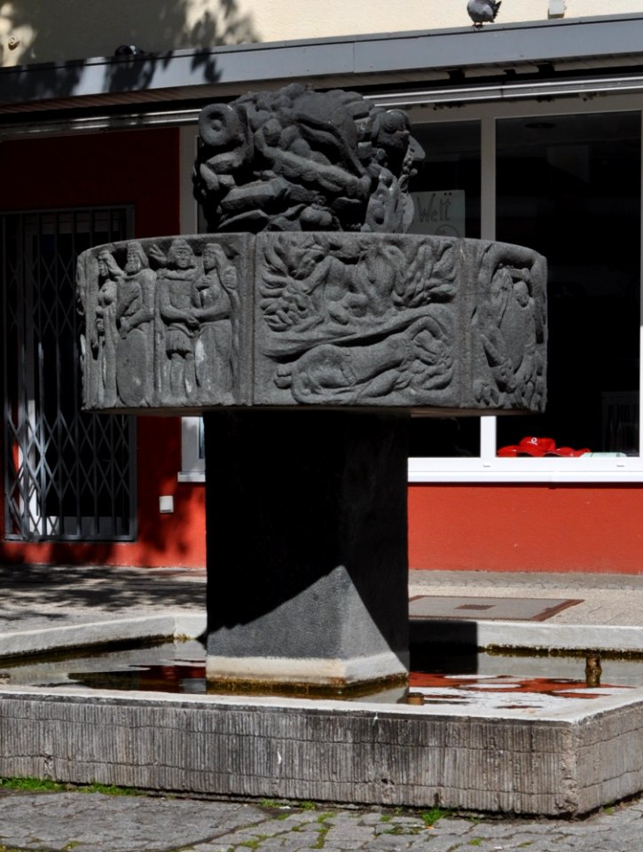 Bensheim, Nibelungenbrunnen