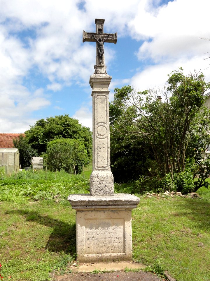 Benney (M-et-M) croix de chemin