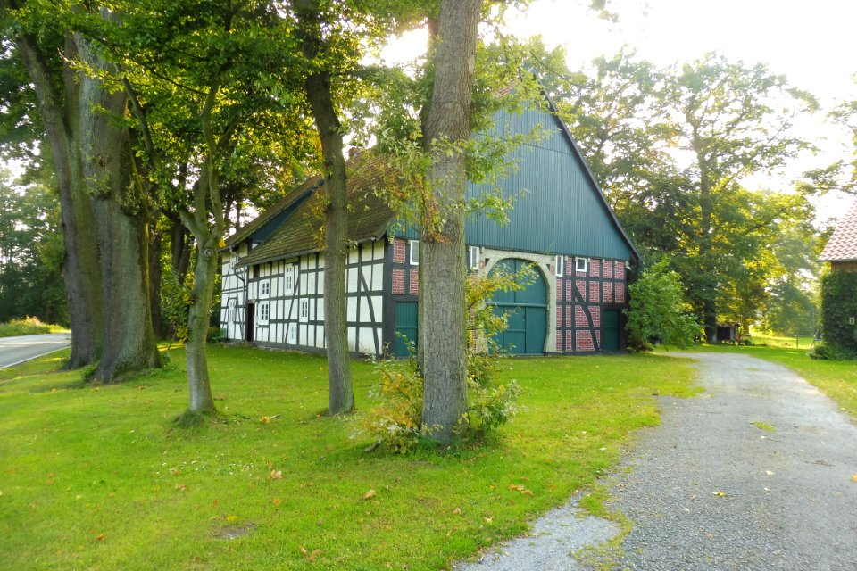 Bentfeld - Graf-Meerveldt-Straße 75