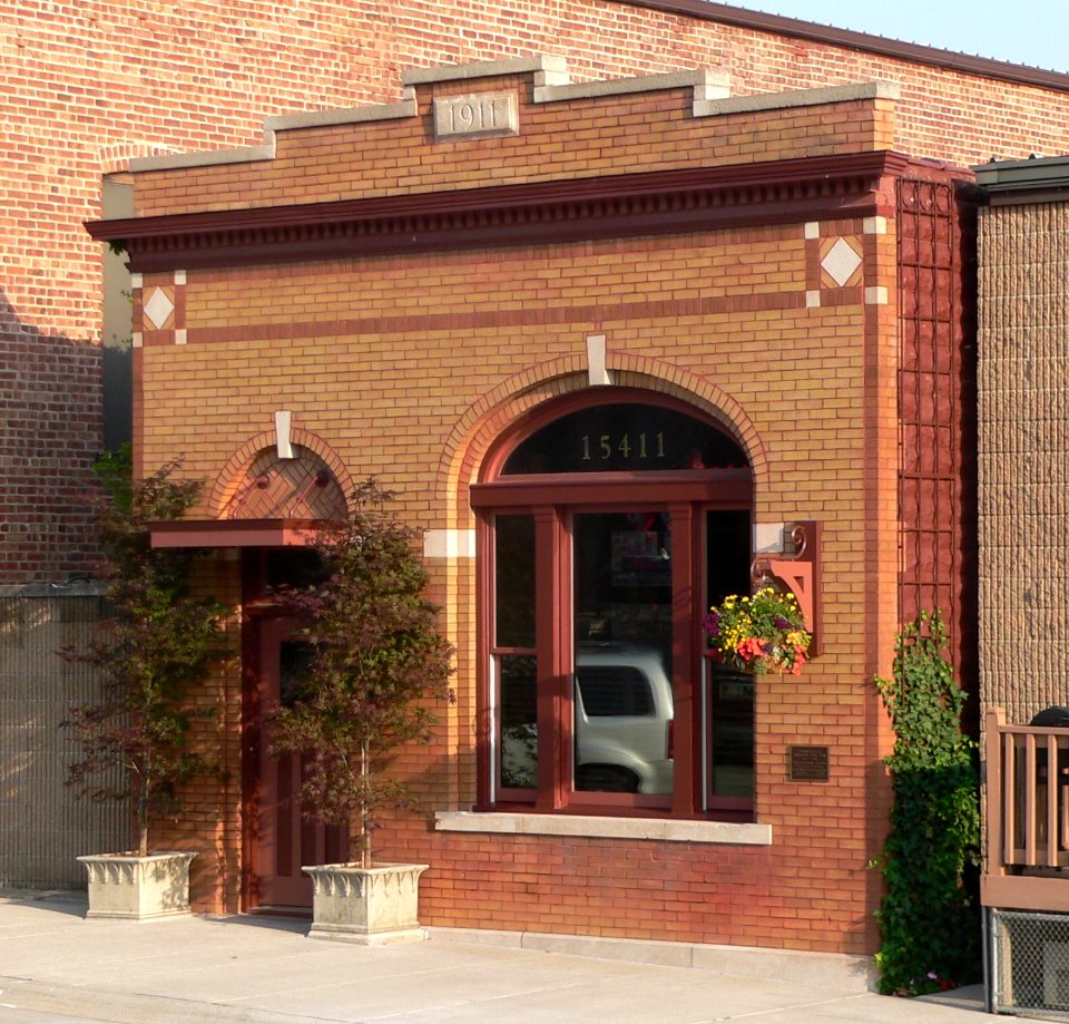 Bennington State Bank from NW 1