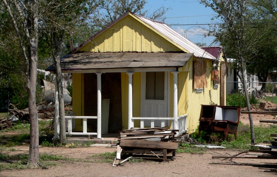 Benson, Arizona outbldg E of 253 E 3 St