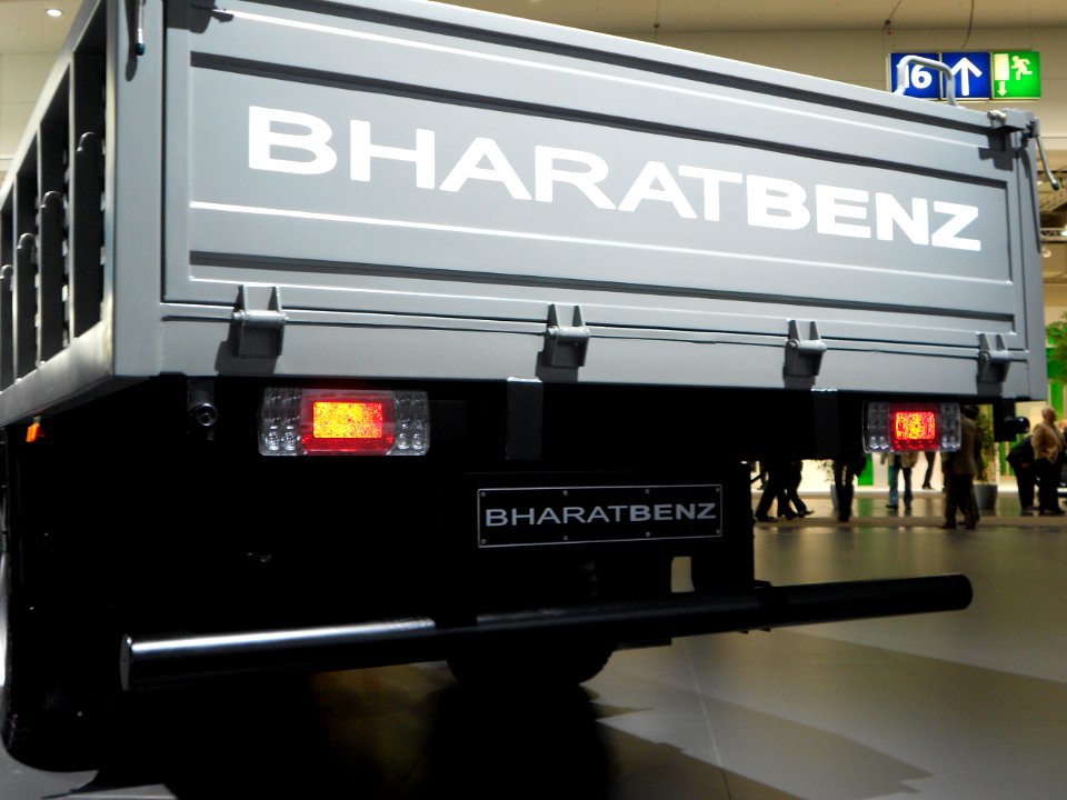 BHARATBENZ Light Duty Truck 914 R. tail 1. Spielvogel 2012