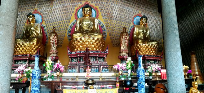 Bhaisajyaguru (left), Gautama Buddha (meddle), Amitābha (right), Miyin Temple, 12 February 2018, picture5