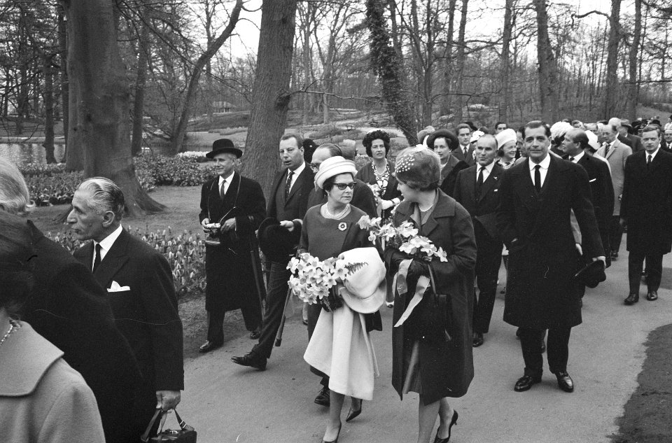 Bezoek Vorstelijke gasten Keukenhof (Fabiola en Boudewijn, Bestanddeelnr 913-8555