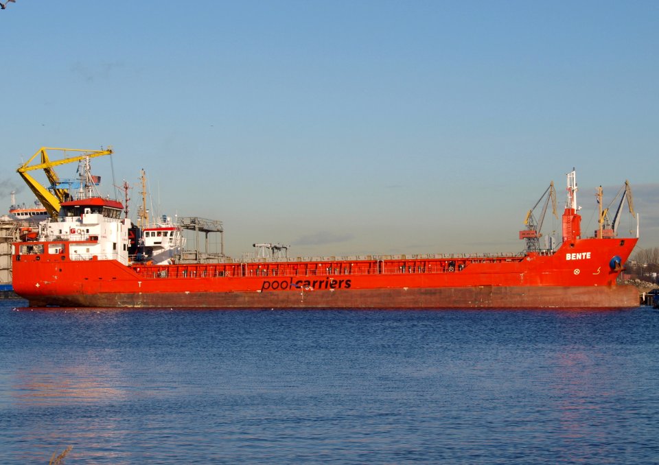 Bente - IMO 9506552 - Callsign 9HA2287