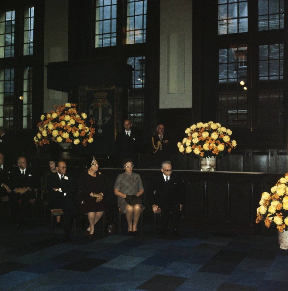 Bezoek van President Heinemann en echtgenote van WD aan NL Heinemann, echtgenot, Bestanddeelnr 254-8575