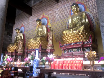 Bhaisajyaguru (left), Gautama Buddha (meddle), Amitābha (right), Miyin Temple, 12 February 2018, picture1