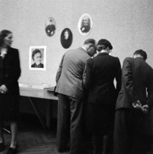 Bezoekers van de tentoonstelling, Bestanddeelnr 900-7821