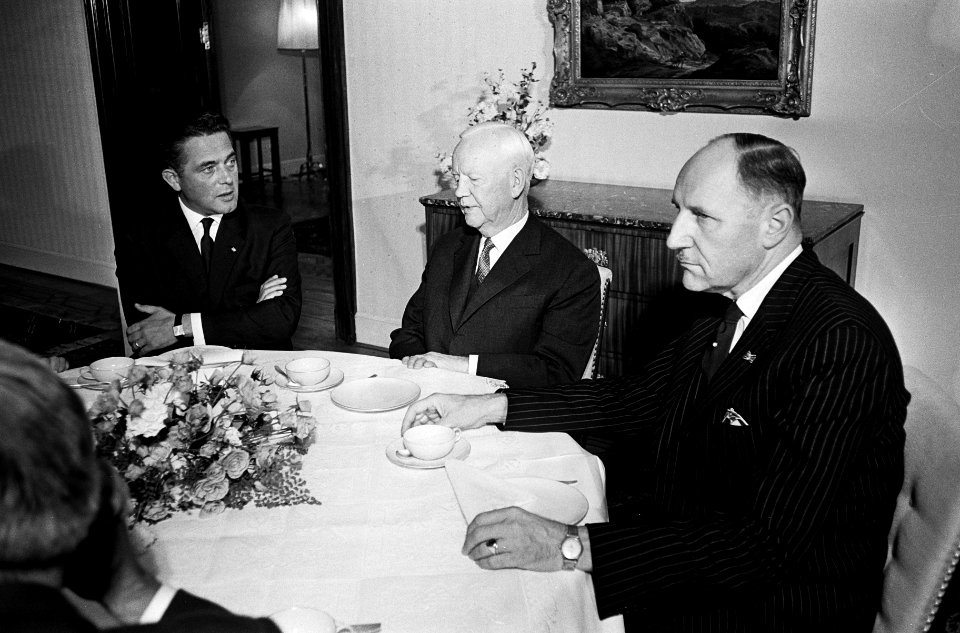 Bezoek minister president Marijnen en minister Luns aan West Duitsland , Marijne, Bestanddeelnr 916-9561