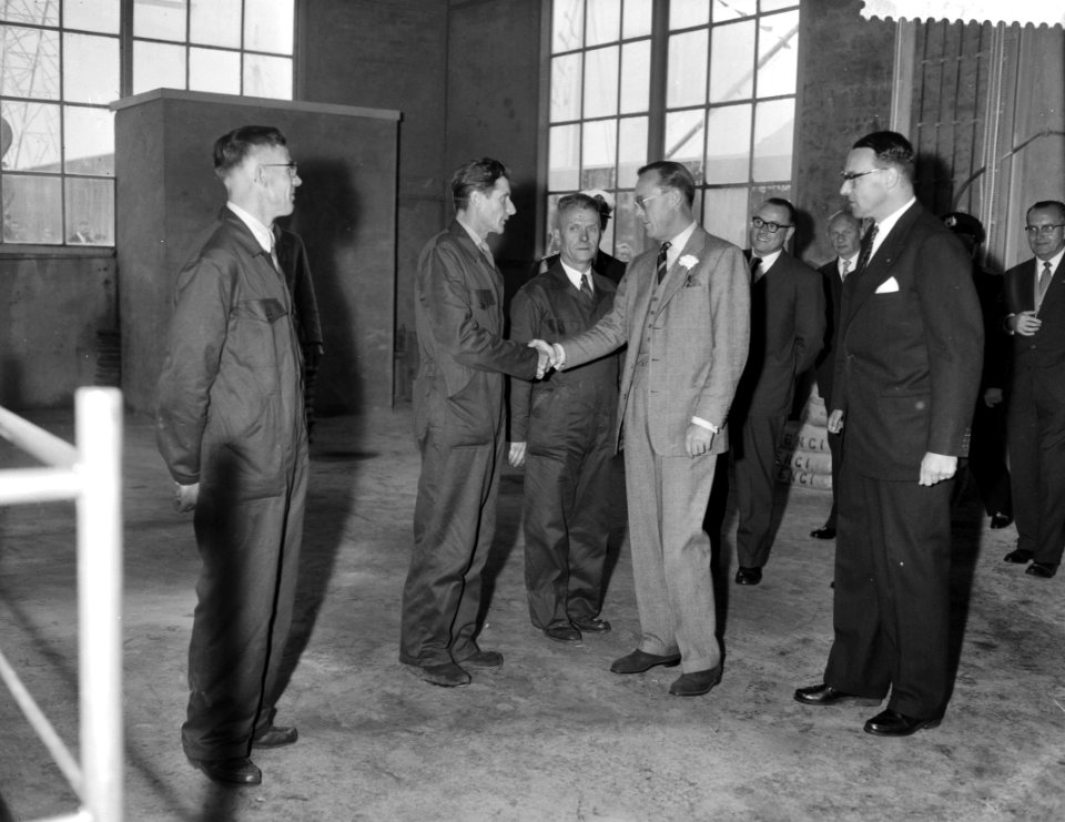 Bezoek van Prins Bernhard aan de N.V. Rotterdamse Beton en Aannemingsmij. voorhe, Bestanddeelnr 909-8849