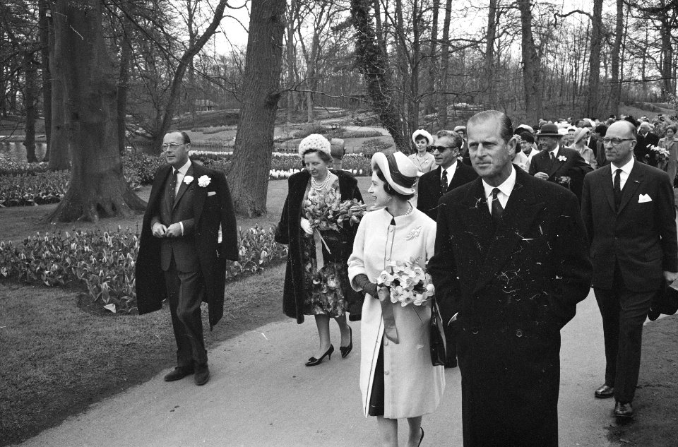 Bezoek Vorstelijke gasten Keukenhof (Fabiola en Boudewijn, Bestanddeelnr 913-8557