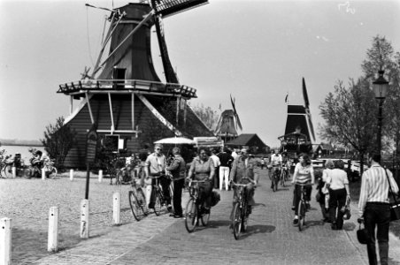 Bezoekers van de nationale molendag en deelnemers aan de de landelijke fietsdag, Bestanddeelnr 931-4768