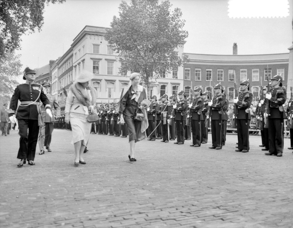Bezoek Luxemburgs groot-hertogelijk paar. Derde dag. Rotterdam, Bestanddeelnr 907-8115