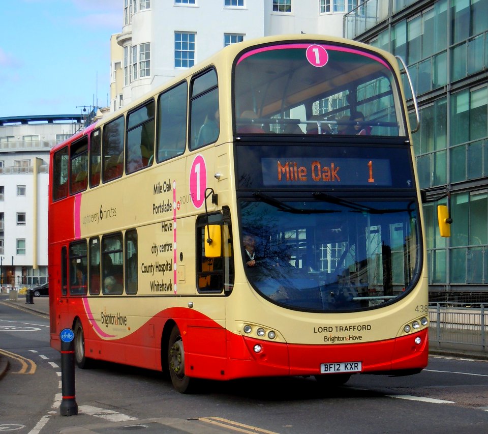 BF12 KXR at Old Steine, Brighton, on Route 1 to Mile Oak (5 April 2015)