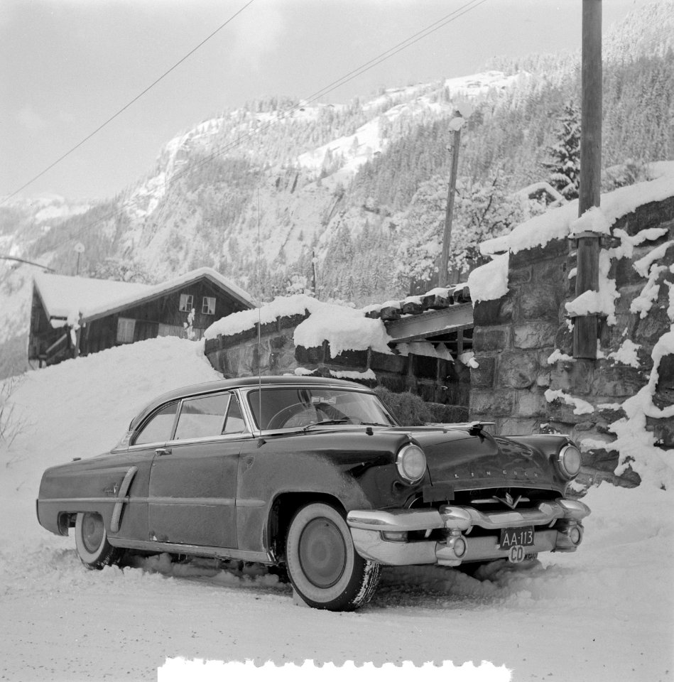 Bezoek Koninklijke familie Grindelwald, Prins Bernhard (Interlaken), Bestanddeelnr 906-2574