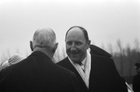 Bezoek President De Gaulle aan Nederland. Nr. 12, De Gaulle (kop), nr. 13 De Gau, Bestanddeelnr 914-9331