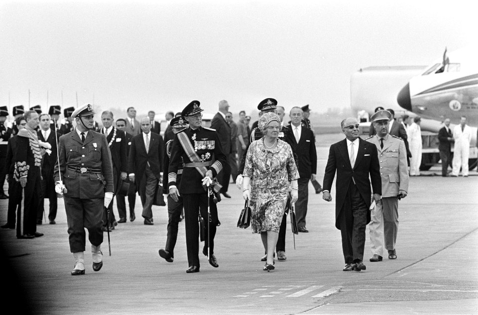 Bezoek President Bourguiba van Tunesie aankomst Schiphol, Bestanddeelnr 919-3241