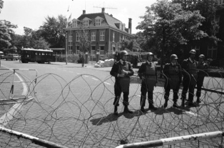 Bewaakte Indonesische ambassade in Den Haag, Bestanddeelnr 929-2180