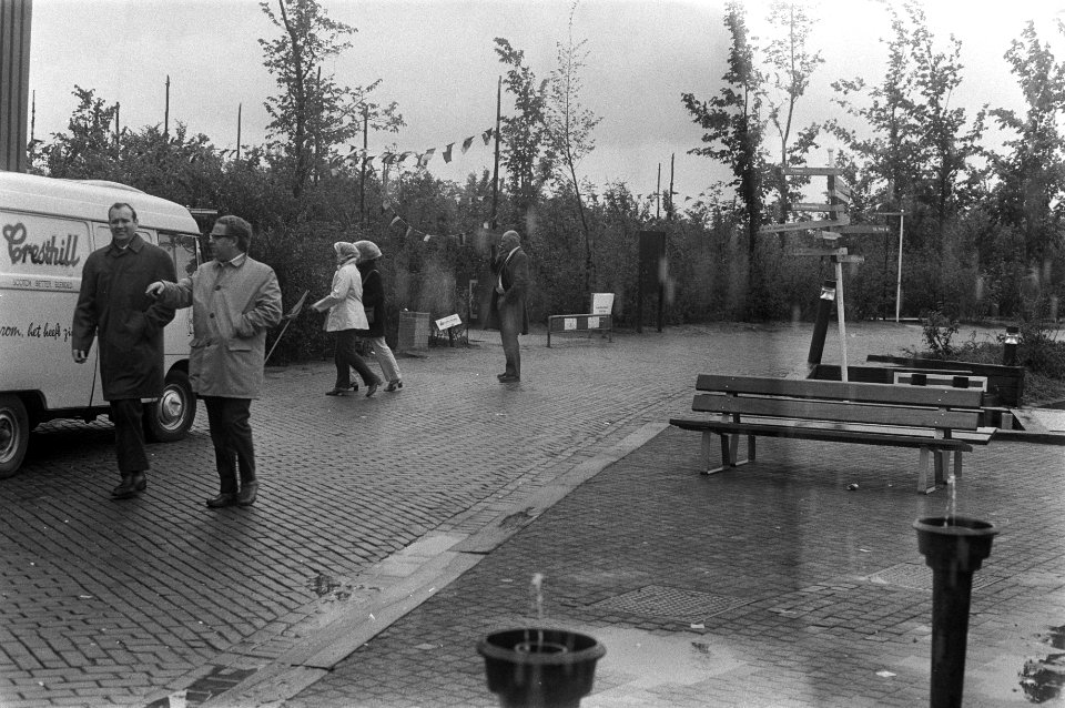Bezoekers van de Floriade 1972 in Amsterdam, Bestanddeelnr 925-6865