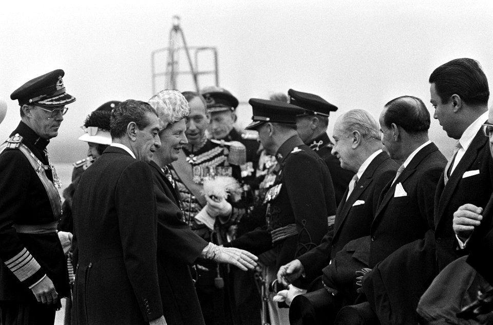 Bezoek Mexicaanse President aan Nederland Aankomst te Ypenburg, Bestanddeelnr 915-0092