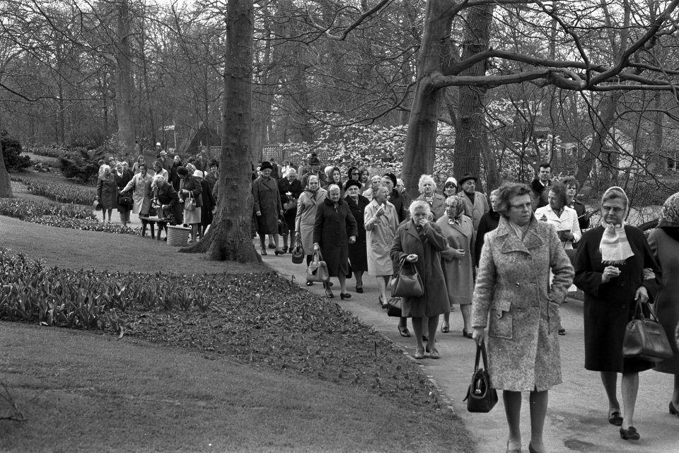 Bezoekers op Keukenhof, Bestanddeelnr 926-3551