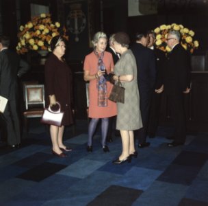 Bezoek van President Heinemann en echtgenote van WD aan NL Heinemann, echtgenot, Bestanddeelnr 254-8576