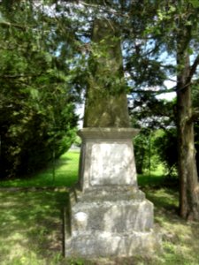 Bezange-la-Grande (M-et-M) ancien monument aux morts (01)