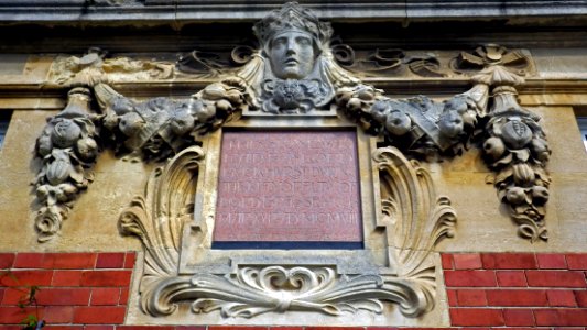 Bexhill Town Hall Plaque