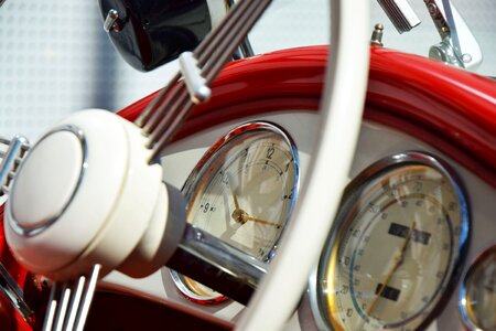Steering wheel dashboards old