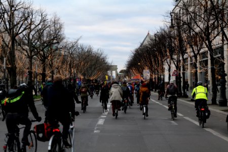 Bicycle demonstration against A49 and A100 in Berlin 2020-11-28 139