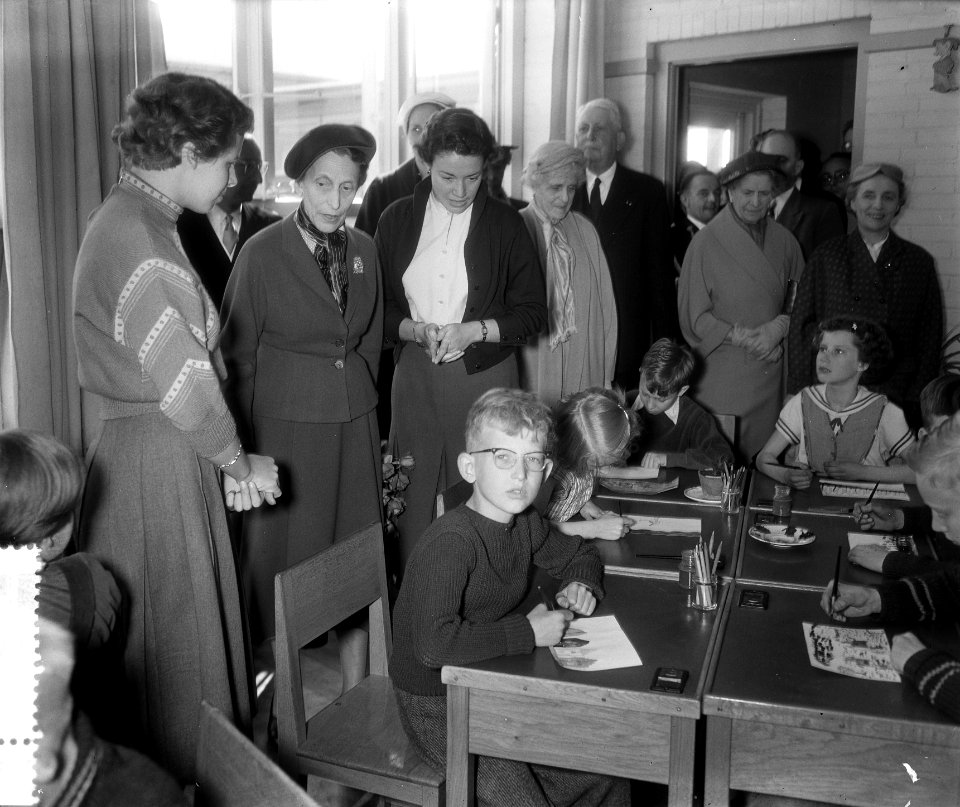 Bezoek Zweedse Koningspaar, derde dag, Koningin Louise Amsterdam, Bestanddeelnr 907-1034