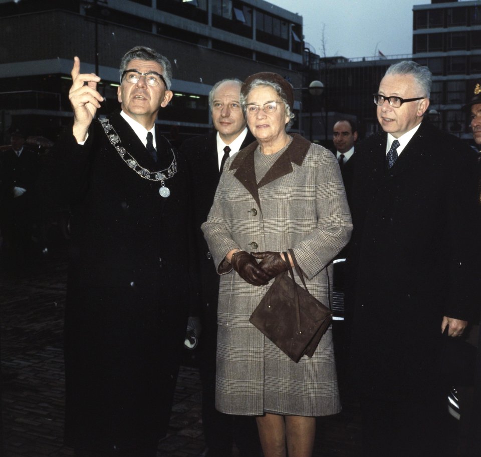 Bezoek van President Heinemann en echtgenote van West Duitsland aan Nederland H, Bestanddeelnr 254-8574
